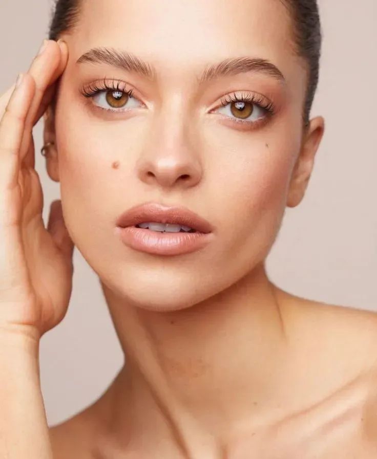 Botox facial slimming at Luxskin for a slimmer, V-shaped jawline